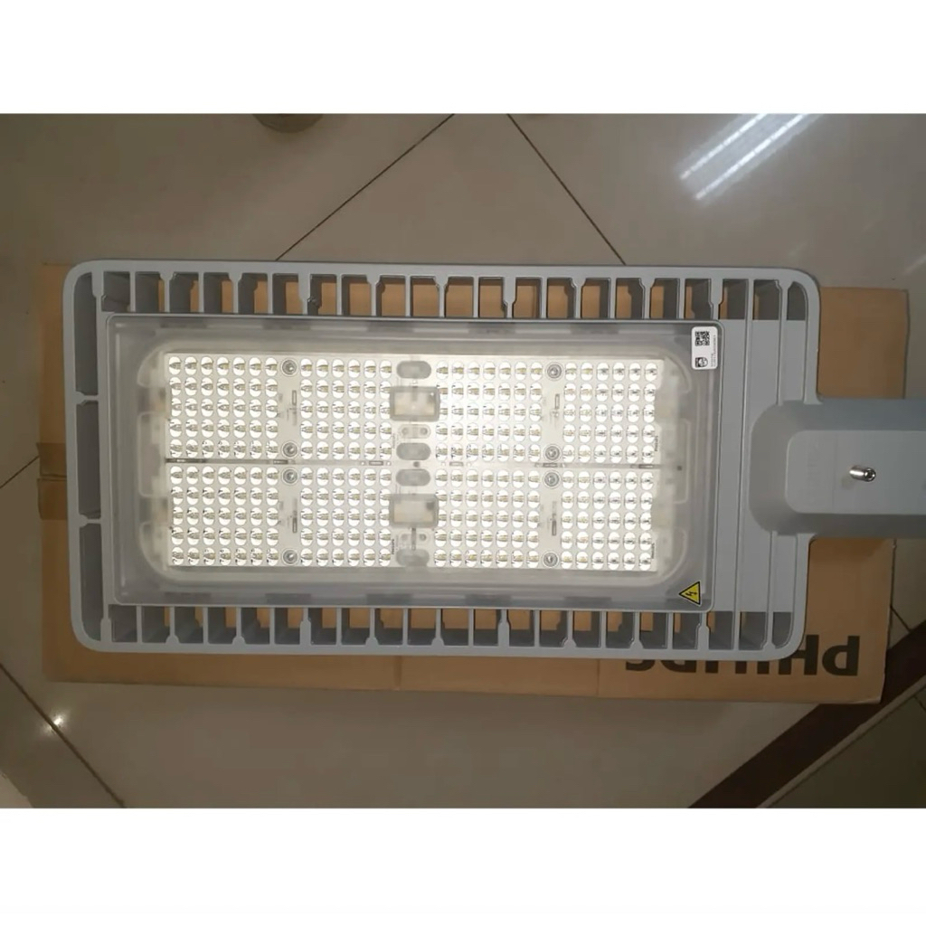 Lampu jalan led PJU PHILIPS BRP393 200W 200WATT Led280/NW Natural White