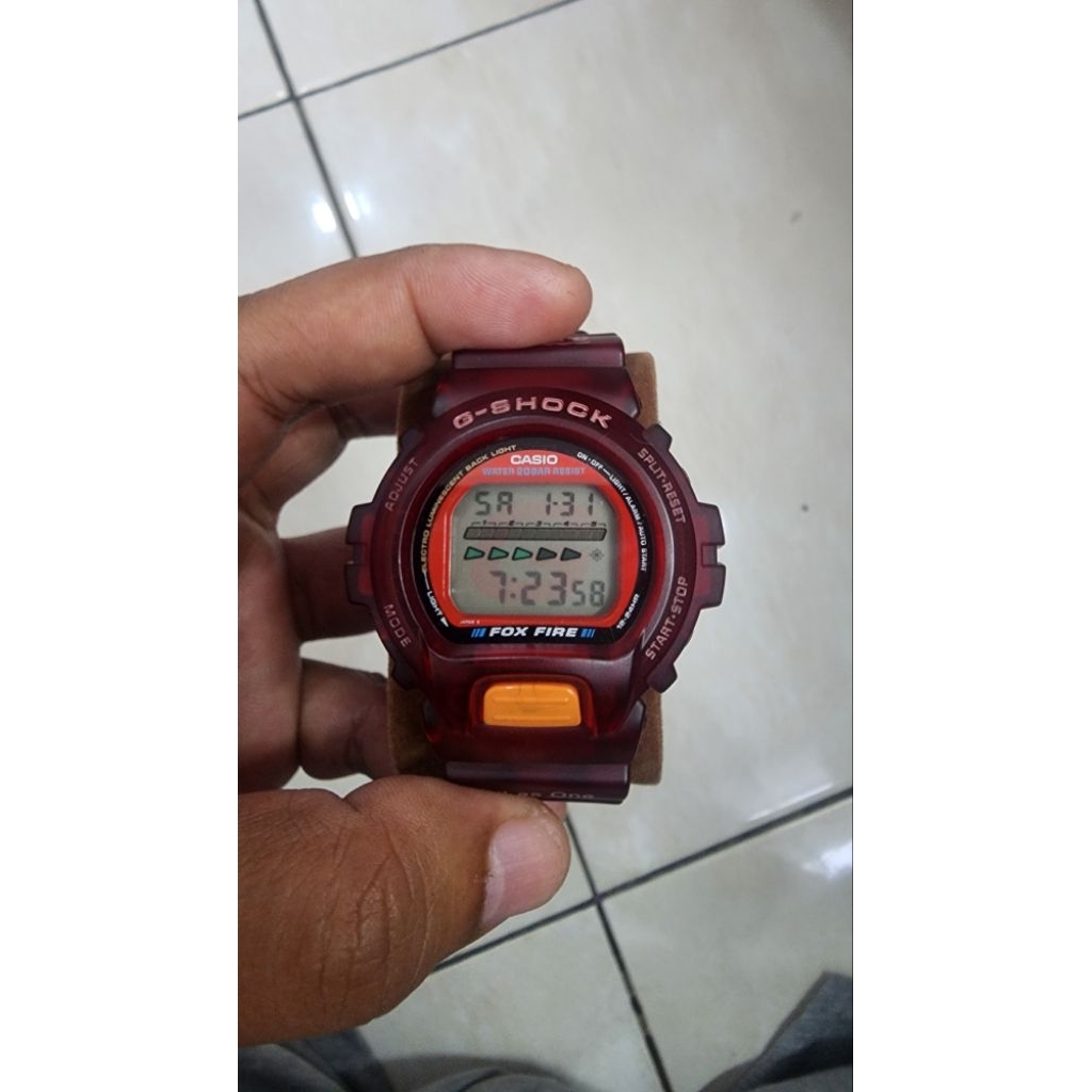 G Shock DW-6600B Tombol Orange