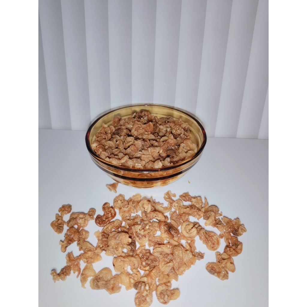 Telur terung gerinting kero'an kerupuk Hasil laut Telur Haisom Teripang bola