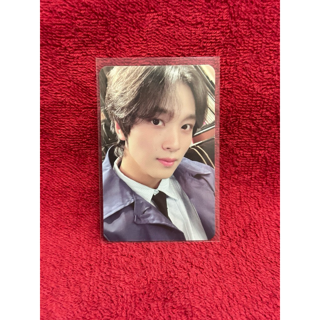 Haechan ISTJ Pop Up Trading Card NCT Dream Blue Suit Introvert