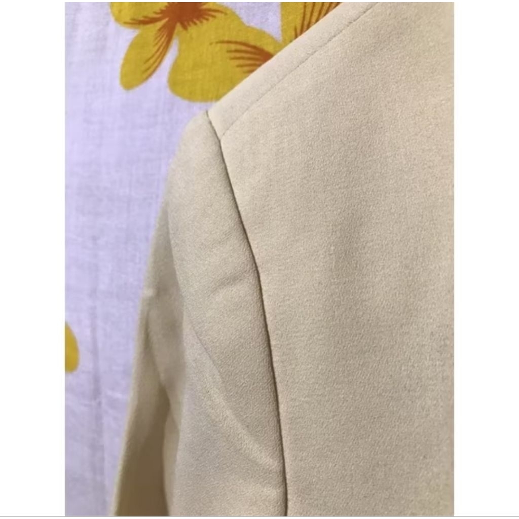 Blazer Yellow Butter