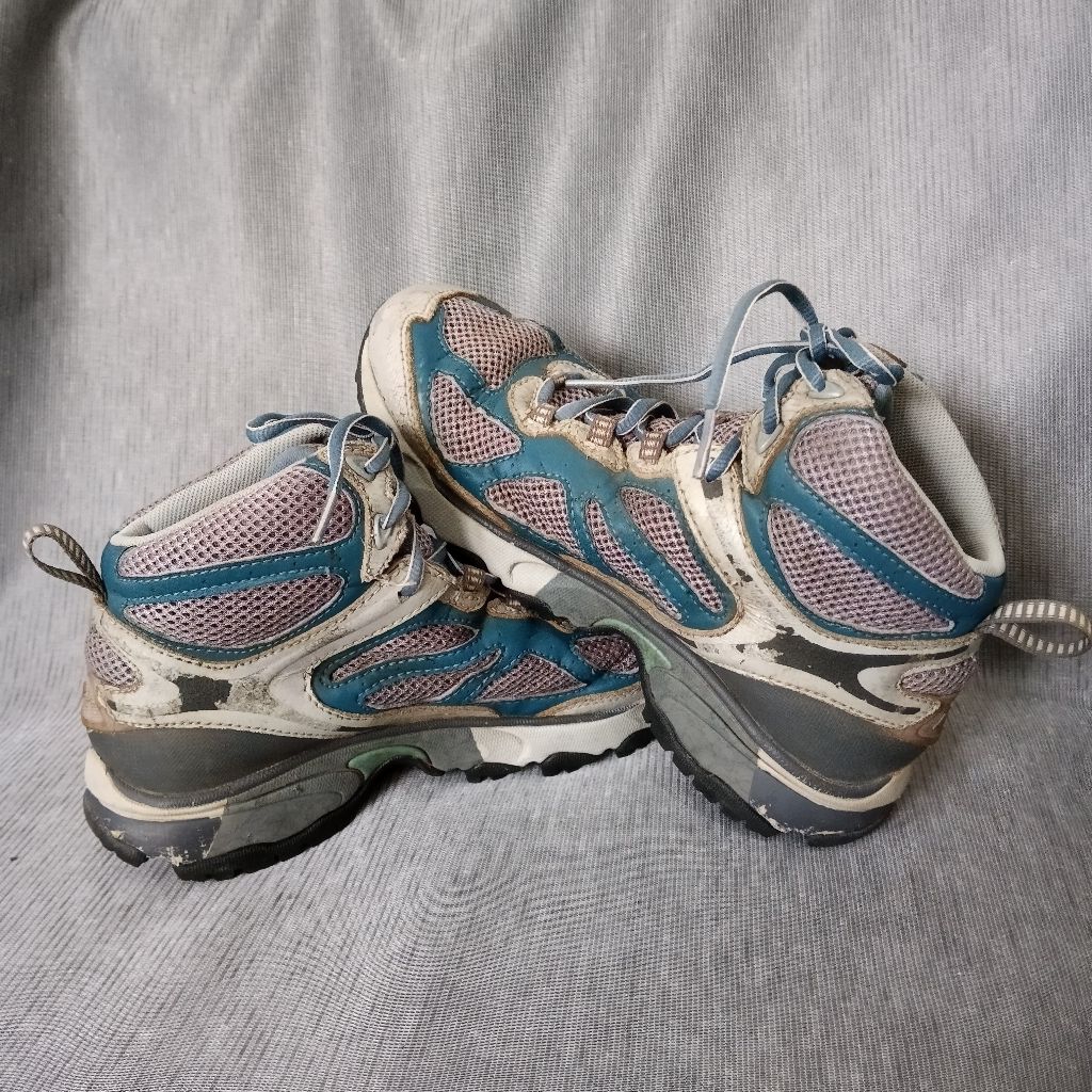 sepatu gunung outdoor montrail size 38 insole 24cm