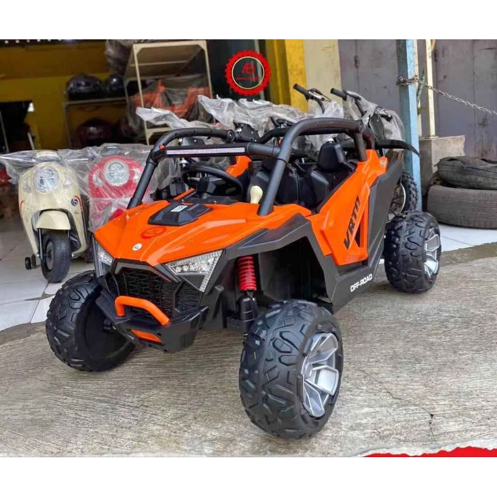 Mobil aki Jeep ban Full karet