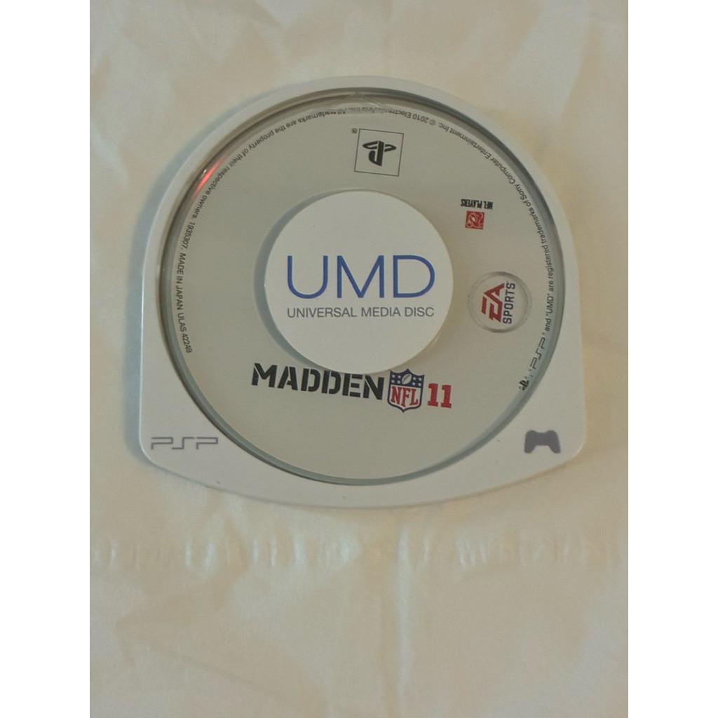Madden 11 - PSP UMD Game *BEKAS*