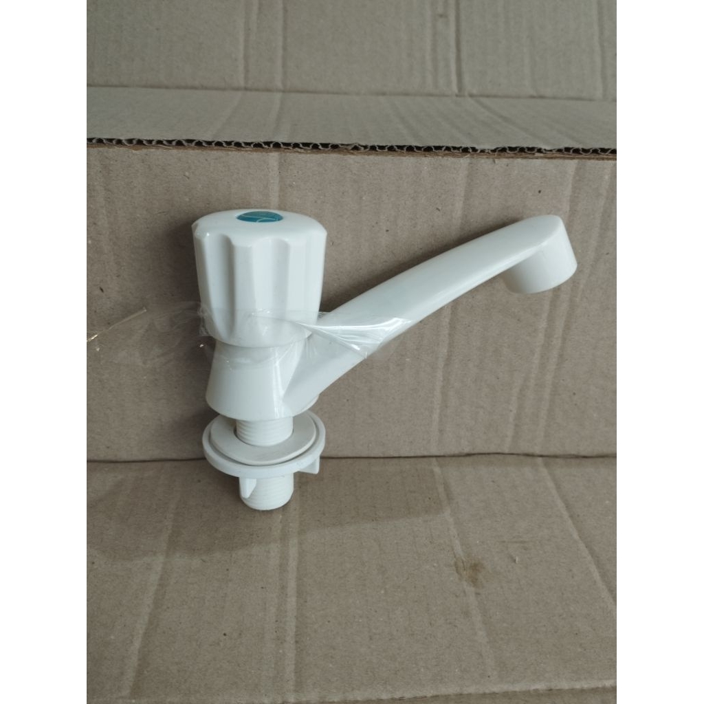 Kran wastafel plastik
