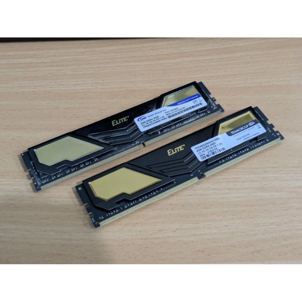 Team Elite RAM DDR4 8GB (2x4GB) 2400Mhz - DIMM