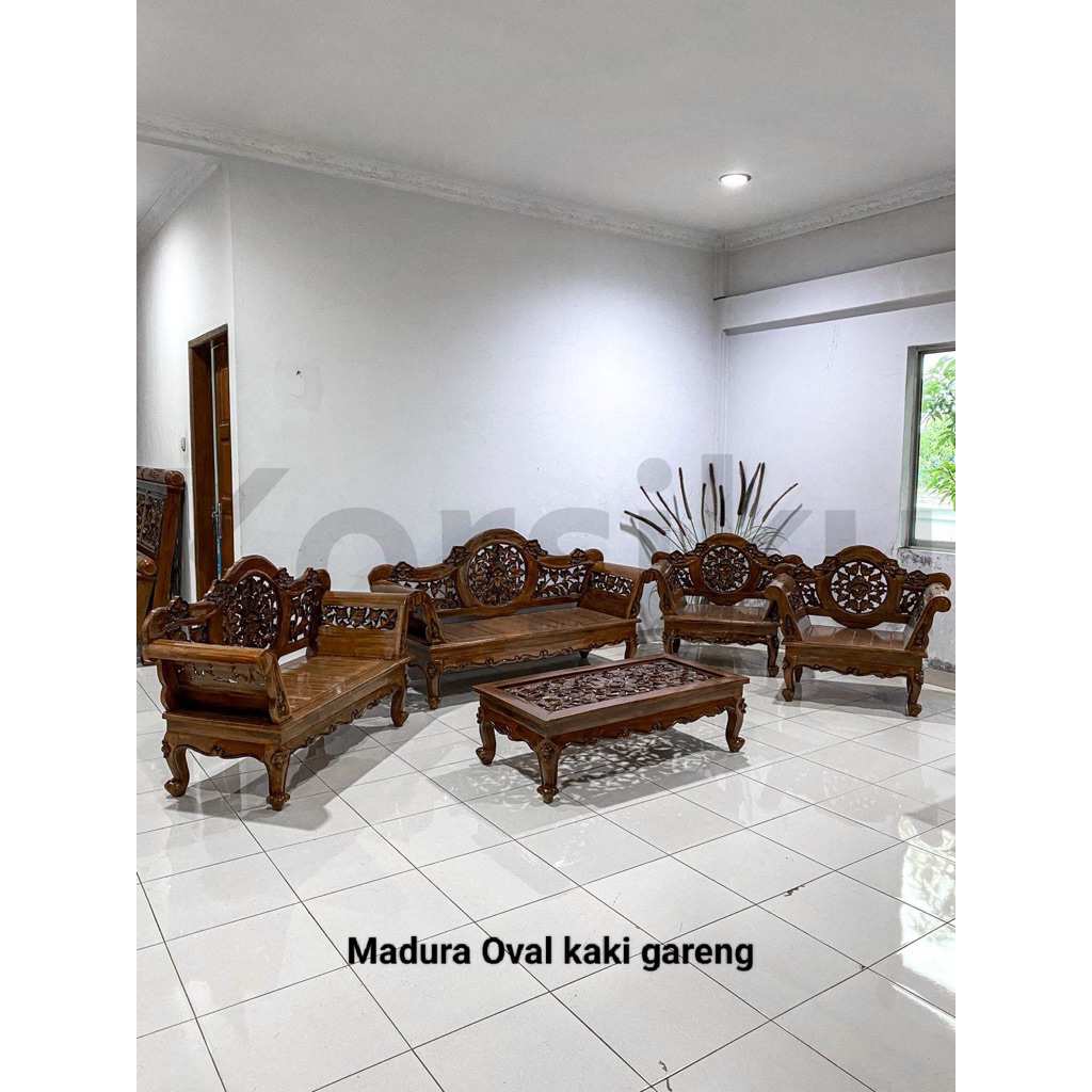 Kursi Tamu Kayu Madura Oval Kaki Gareng + Meja Kaca