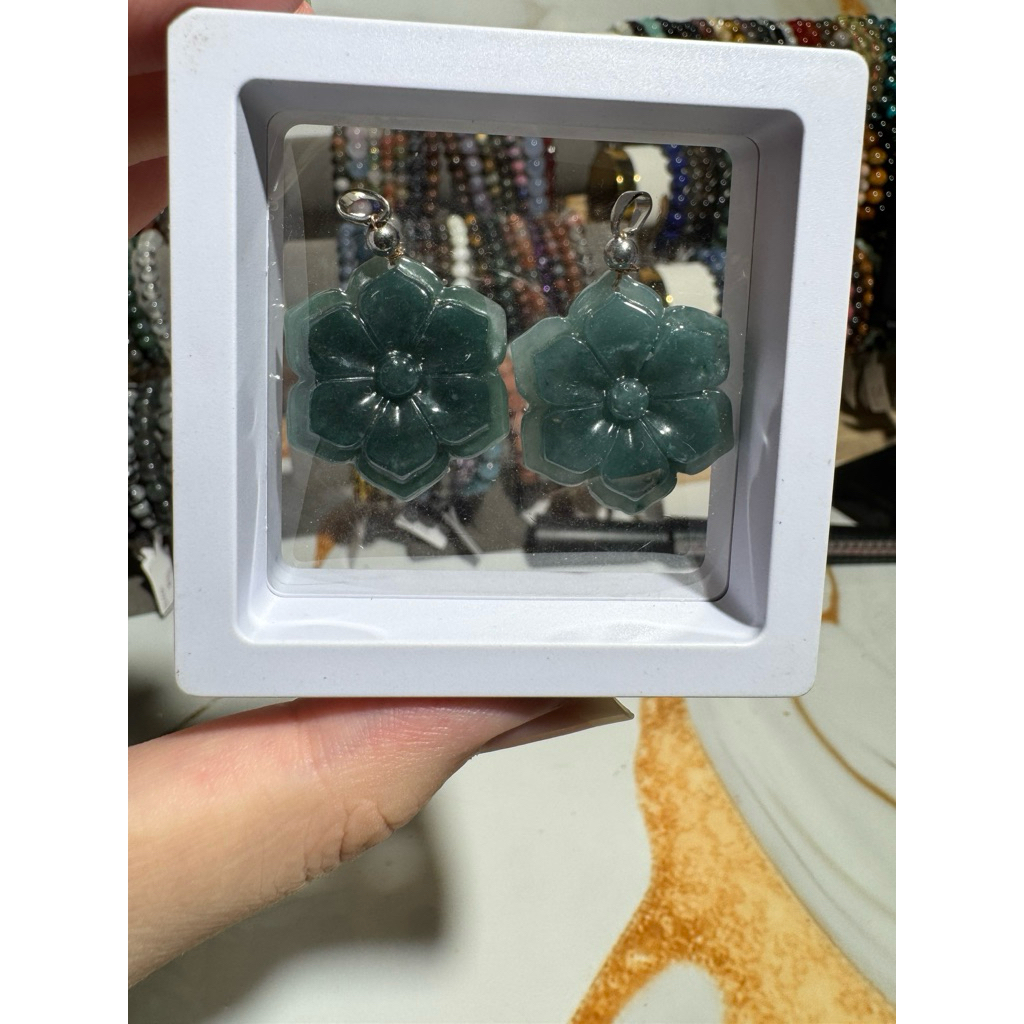 Liontin Giok blue water Bunga