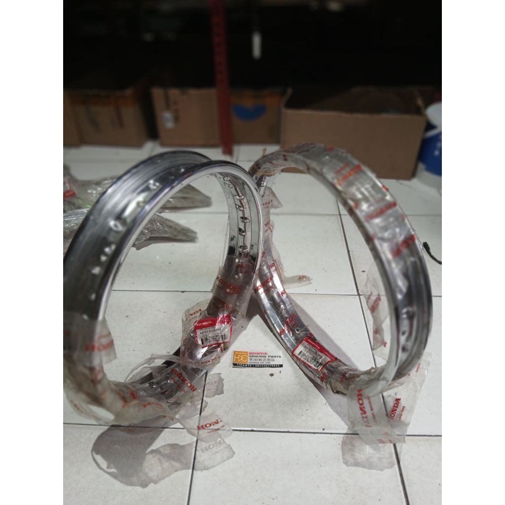 PELK VELG VARIO KARBU LAMA BEAT KARBU SET ORIGINAL AHM