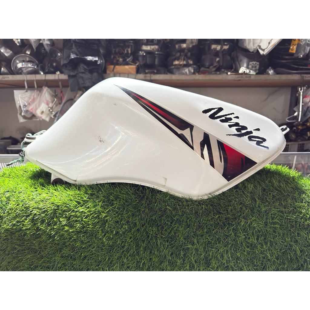 Tangki tengki ninja rr new ninja rr old original copotan