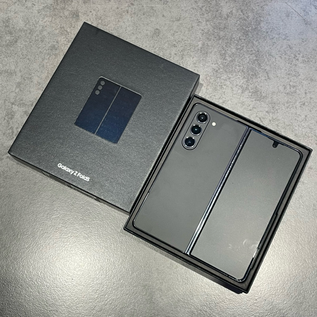 SAMSUNG GALAXY Z FOLD5 12/256GB SECOND