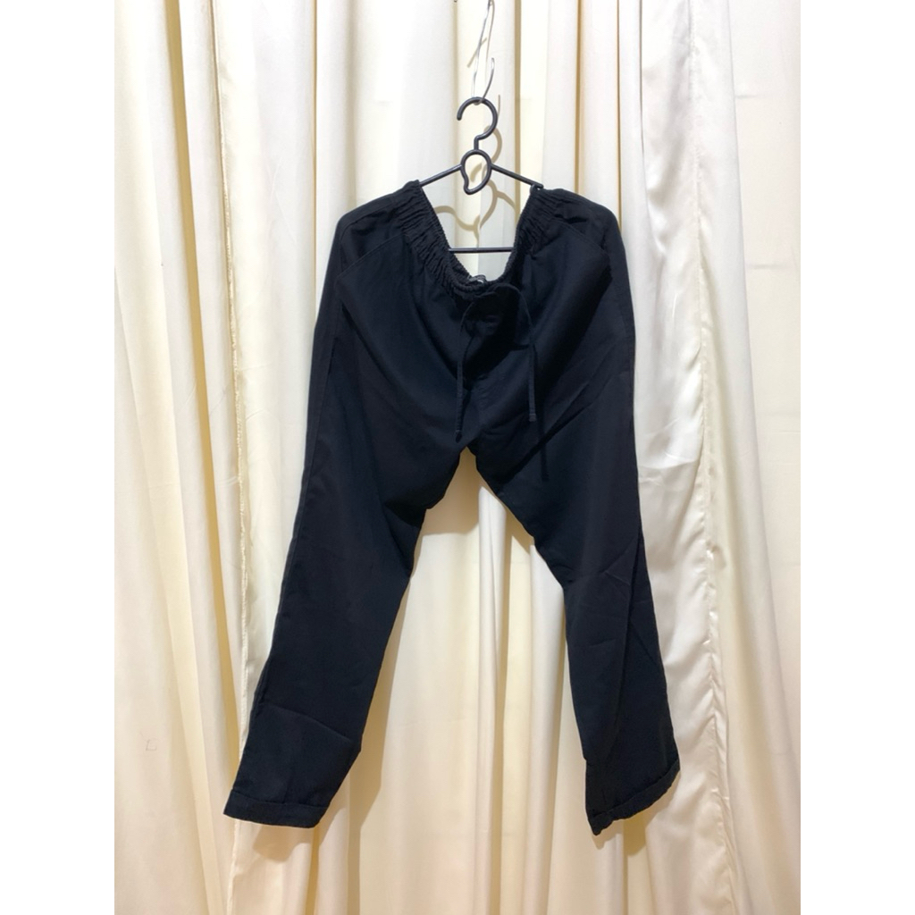 Preloved GIYOMI Palasso Pants (Hitam M) / Celana Bahan Drill Wanita / Celana panjang wanita / Celana