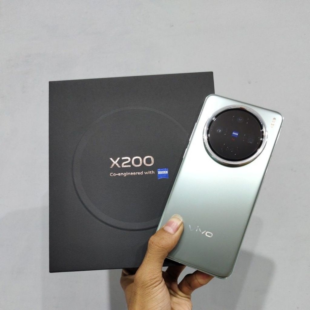 VIVO X200 12/256 WARNA HIJAU LENGKAP SECOND