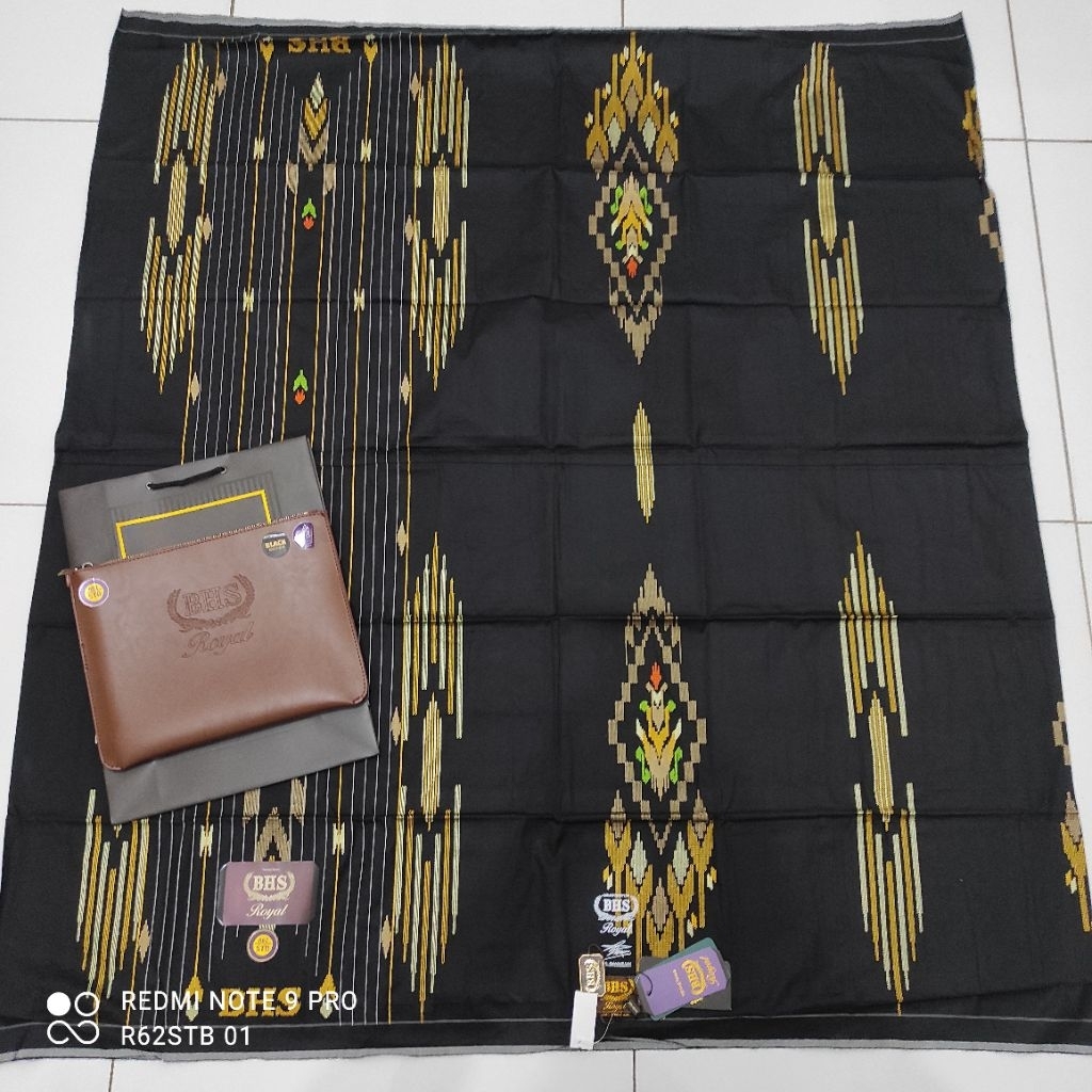 SARUNG BHS ROYAL STB