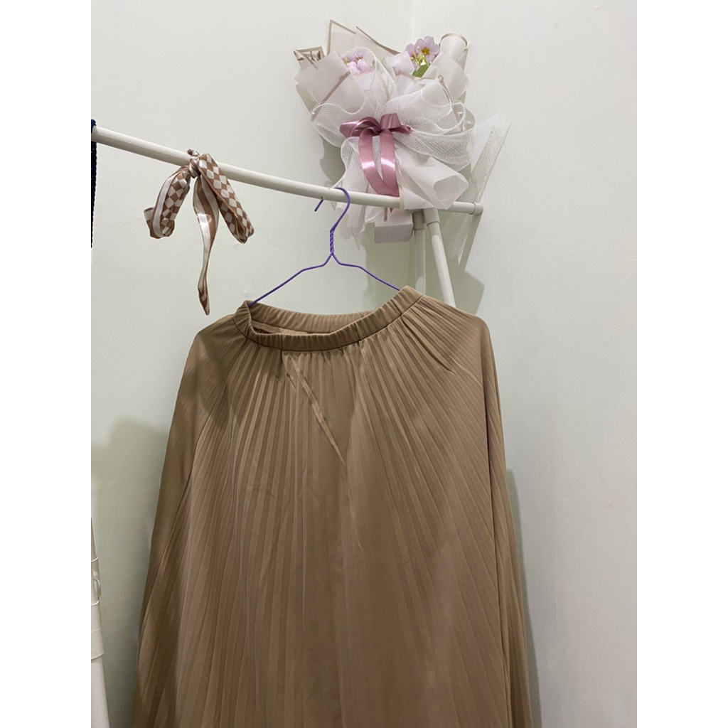Rok Plisket Warna Coksu