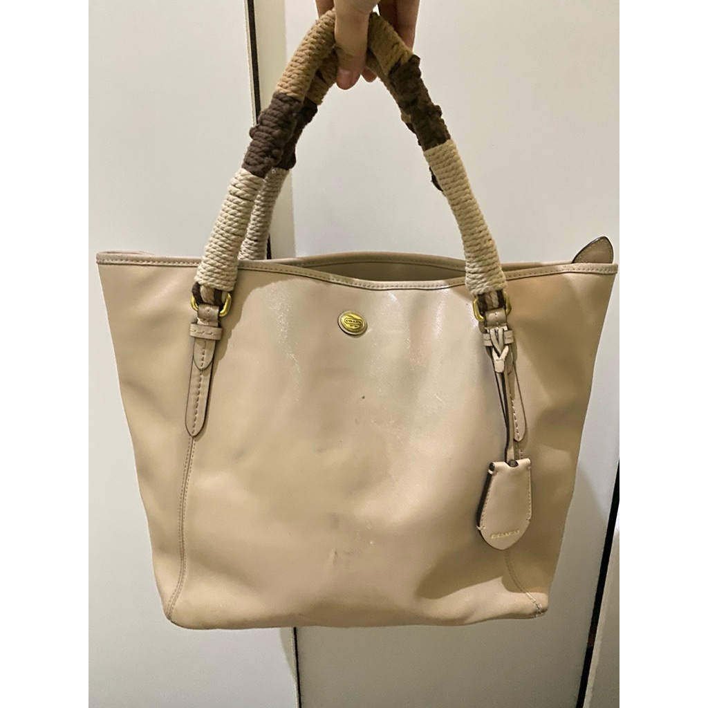 PRELOVED - Tas Coach Peyton Leather Zip Top Tote Sand Original Modifikasi Makrame