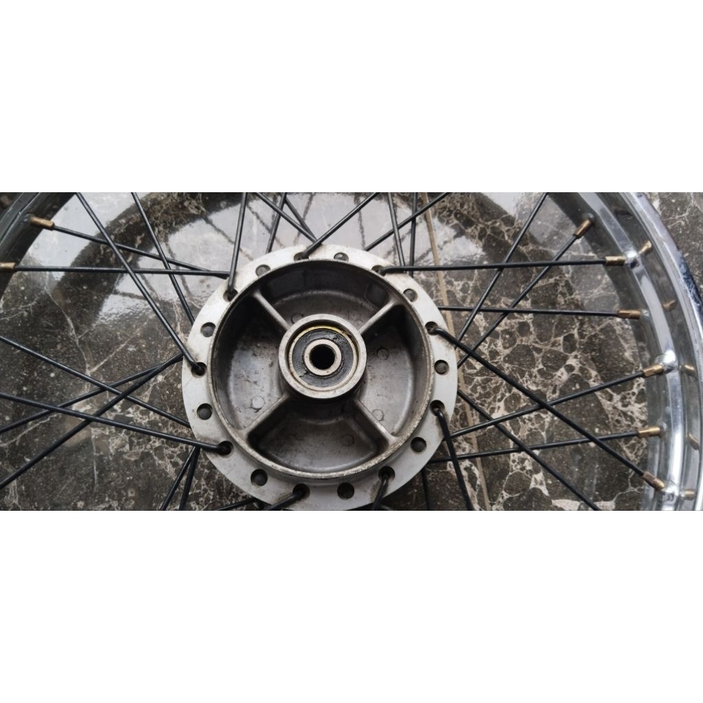 velg ruji supra x 125 DD KPH