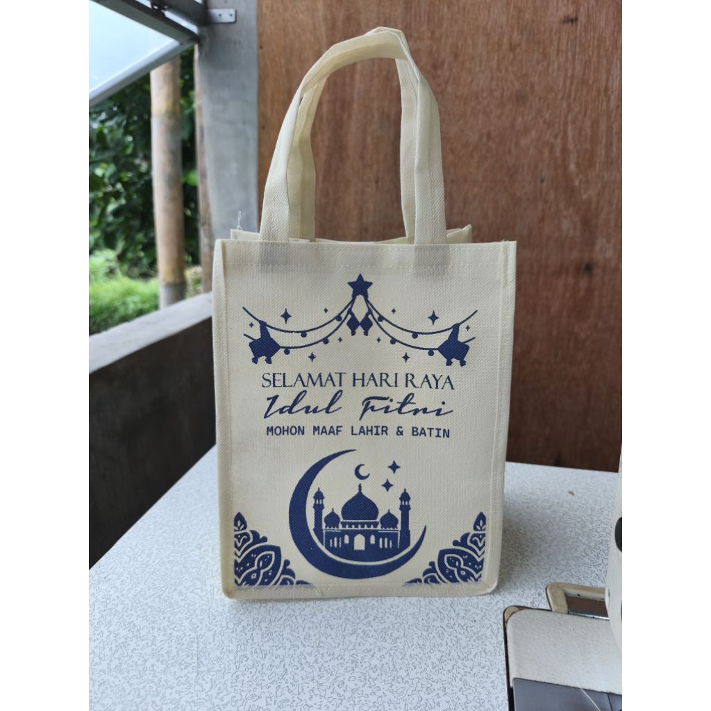 tas parcel lebaran tas spunbond tebal