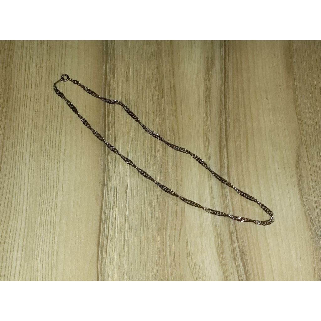 Kalung Rantai Tipis Minimalis Klasik