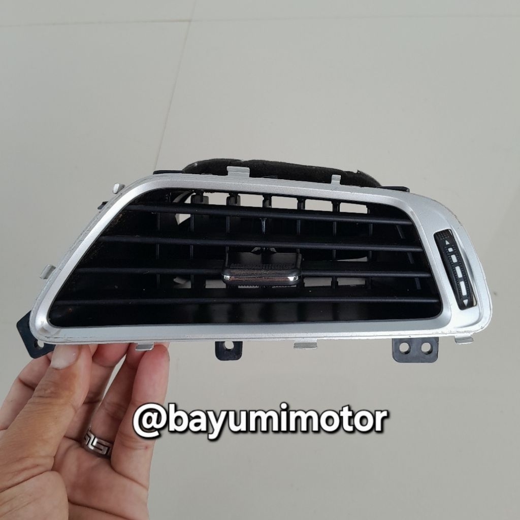 ORIGINAL kisi kisi AC dashboard KANAN wuling cortez