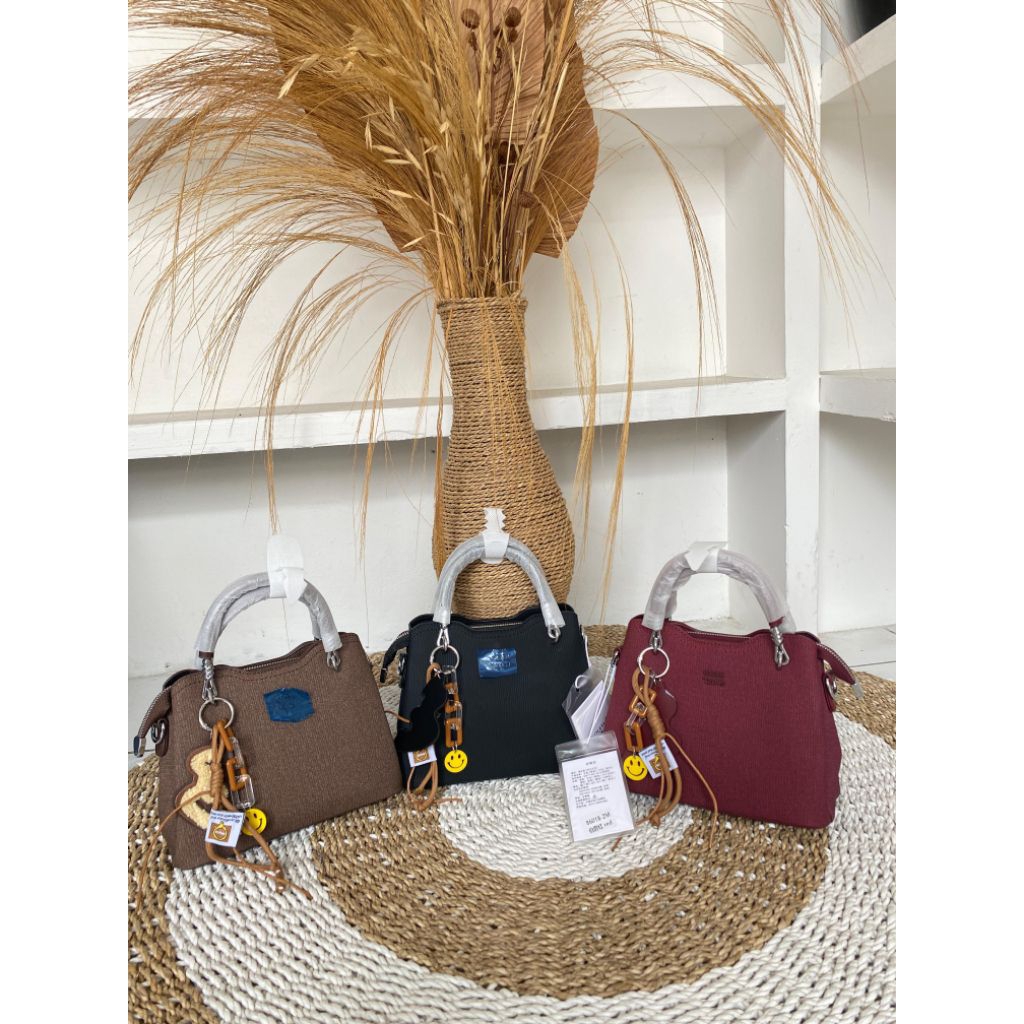 TAS TAOLEYU SELEMPANG 86018