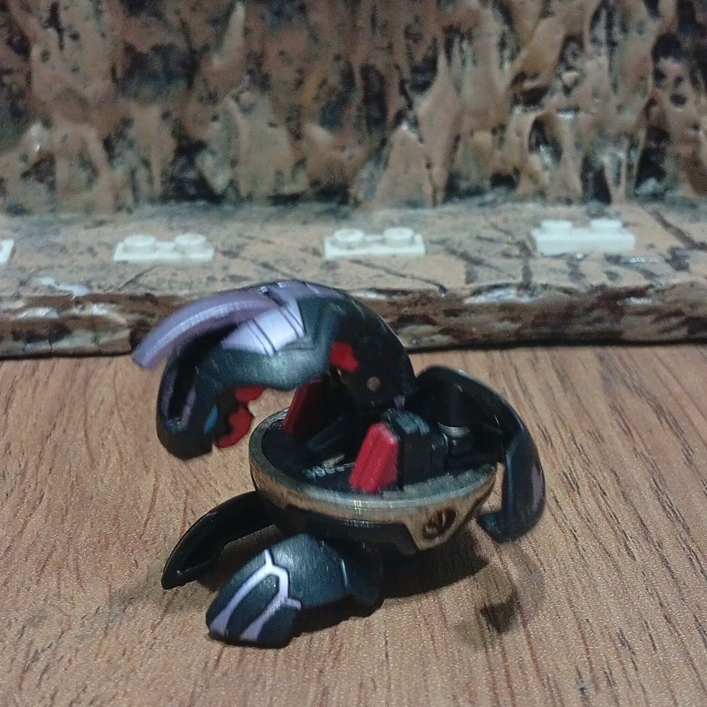 Bakugan Delta Dragonoid Darkus