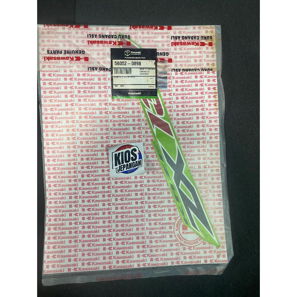 Emblem / Stiker Side Cover Original Kawasaki Kaze ZX130 – MARK SIDE COVER 56052-0898