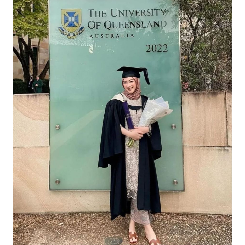 Kebaya Sarah Dewanto