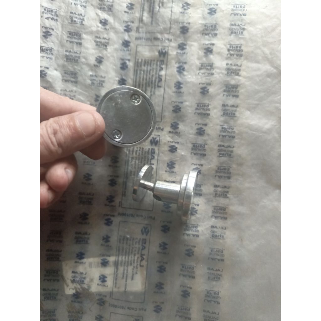 STANDING TWEETER AUDIO MOBIL STANLIST STEEL DUDUKAN TWEETER MOBIL STAGING STANLIST TWETER AUDIO MOBI