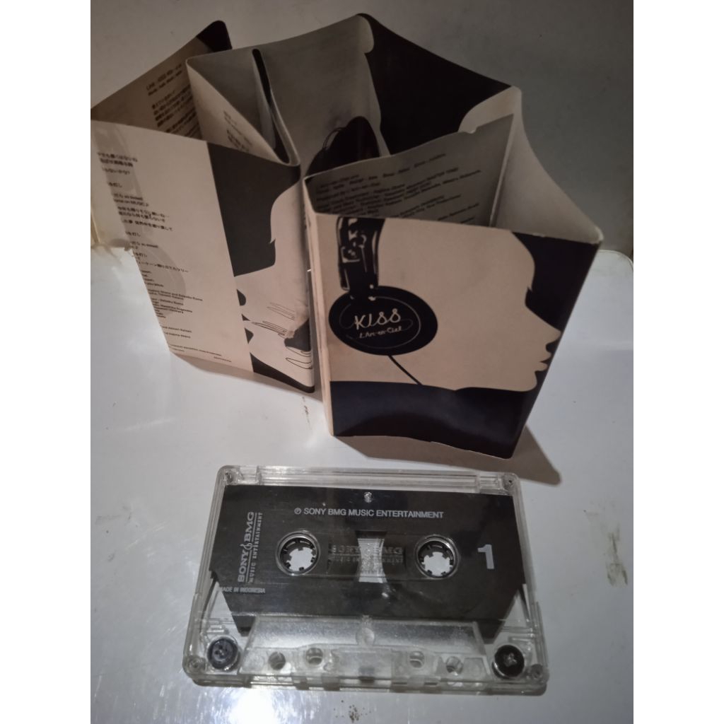 kaset pita L'arc EN ciel kiss