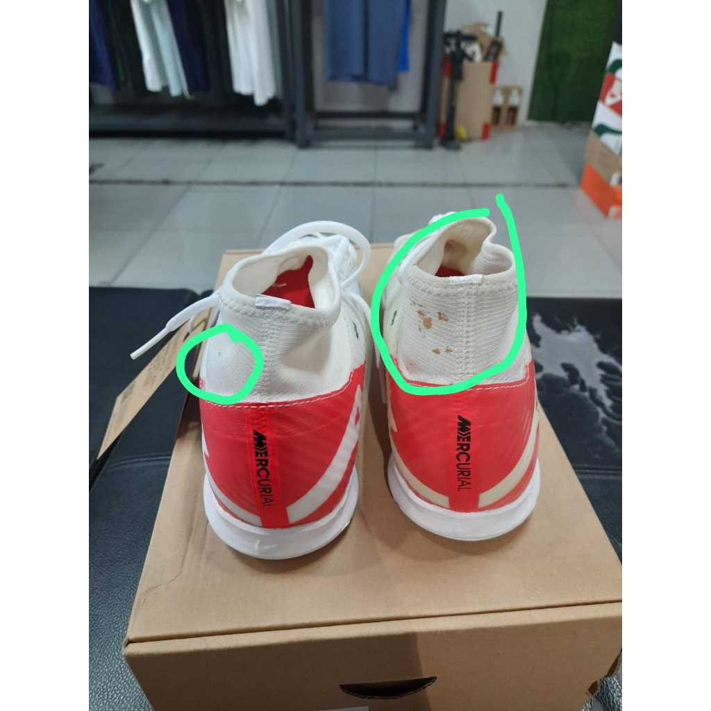 BARANG BARU EX DISPLAY sepatu futsal NIKE ZOOM SUPERFLY 9 ACADEMY IC DJ5627-600 SIZE=US7=40=25CM / U