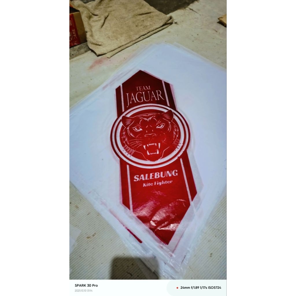 sablon kertas layangan