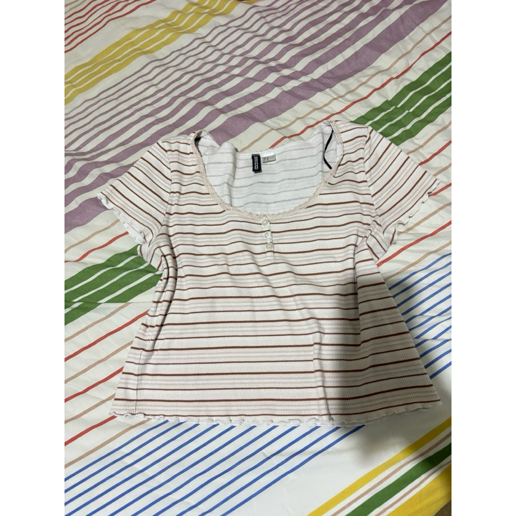 PRELOVED CROP TOP HNM #preloved #croptop #hnm