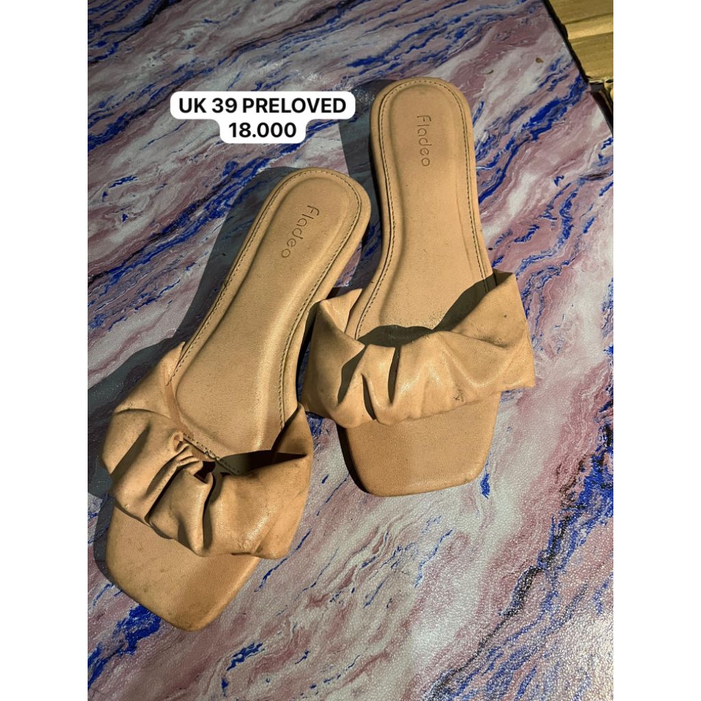 sendal wanita preloved