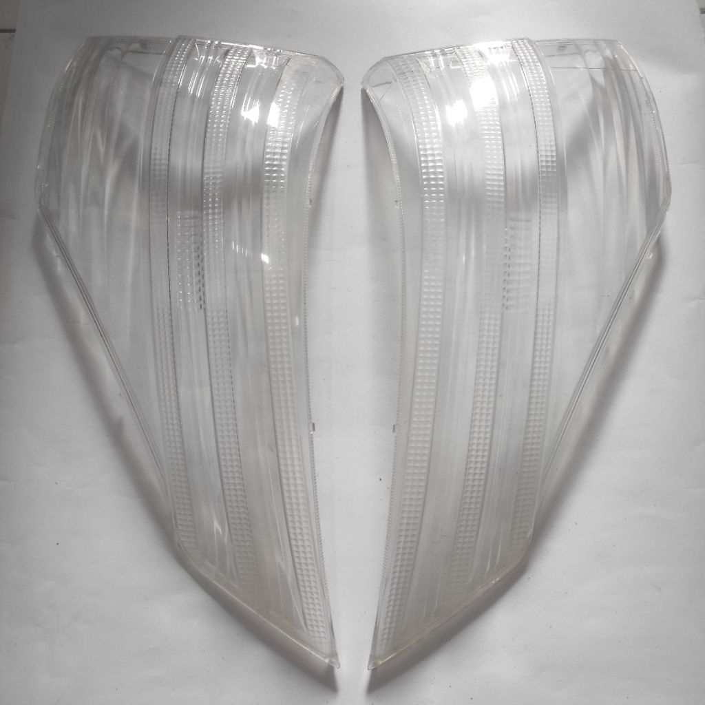 kaca mika sein mika dalam haedlamp grand Innova 2014 original