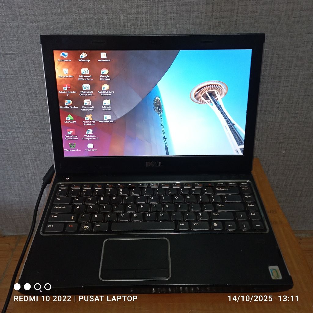 Laptop Dell Vostro 3350 windows 7 CoreTM i3 Ram4gb HDD250 Lcd14in Mesin Normal tested siap pakai gak