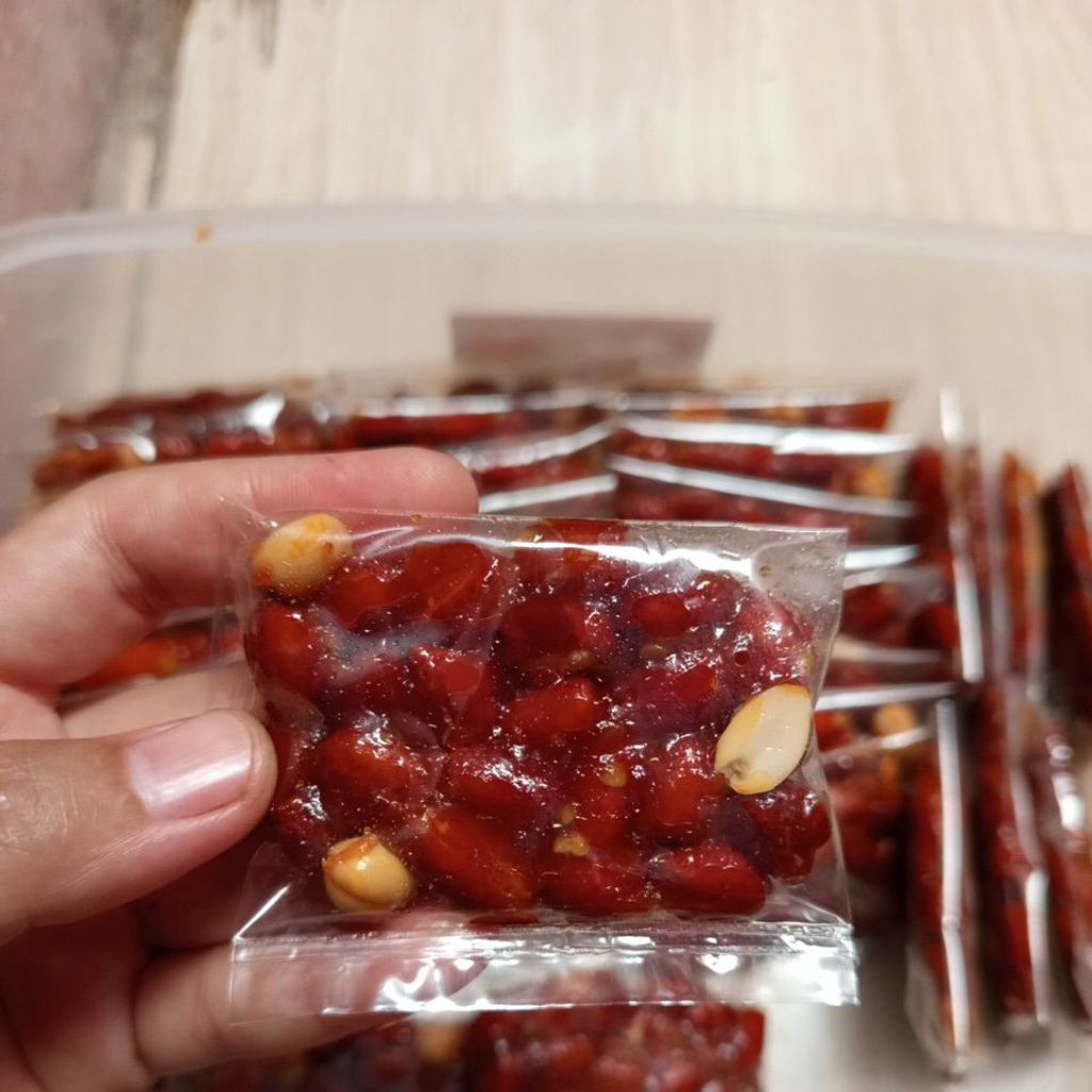 KACANG BALADO PEDAS MANIS