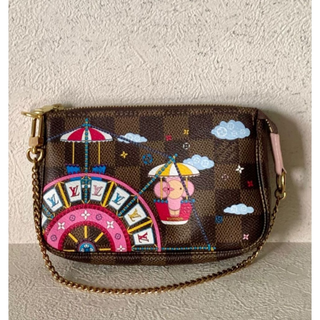 Lv brown damier ebene vivienne holiday mini pochette accessoires
