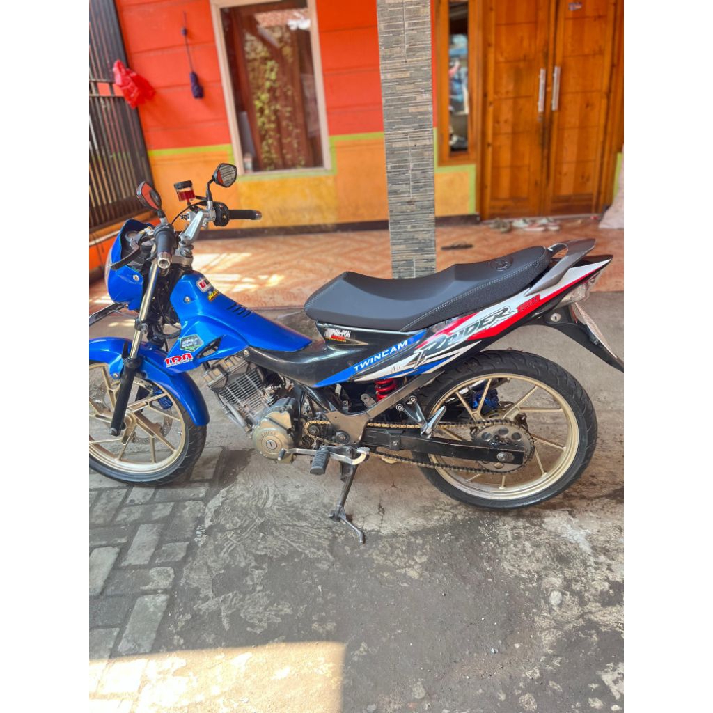 jok satria Fu 150 model double seat kombinasi jahit samping satu set tinggal pasang