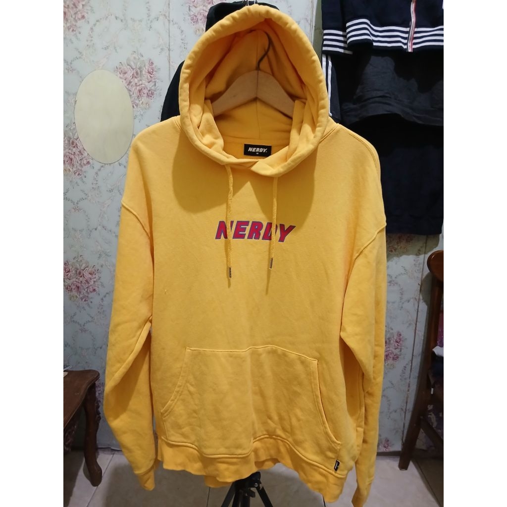 HOODIE SWIETER NERDY