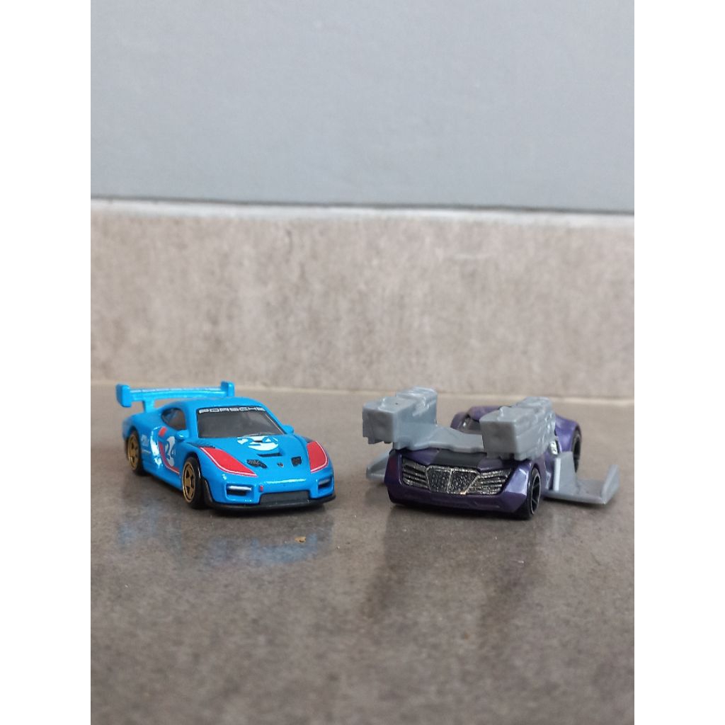 Hot Wheels Battle Force 5 Reverb dan Porsche 935 Silver series Loose