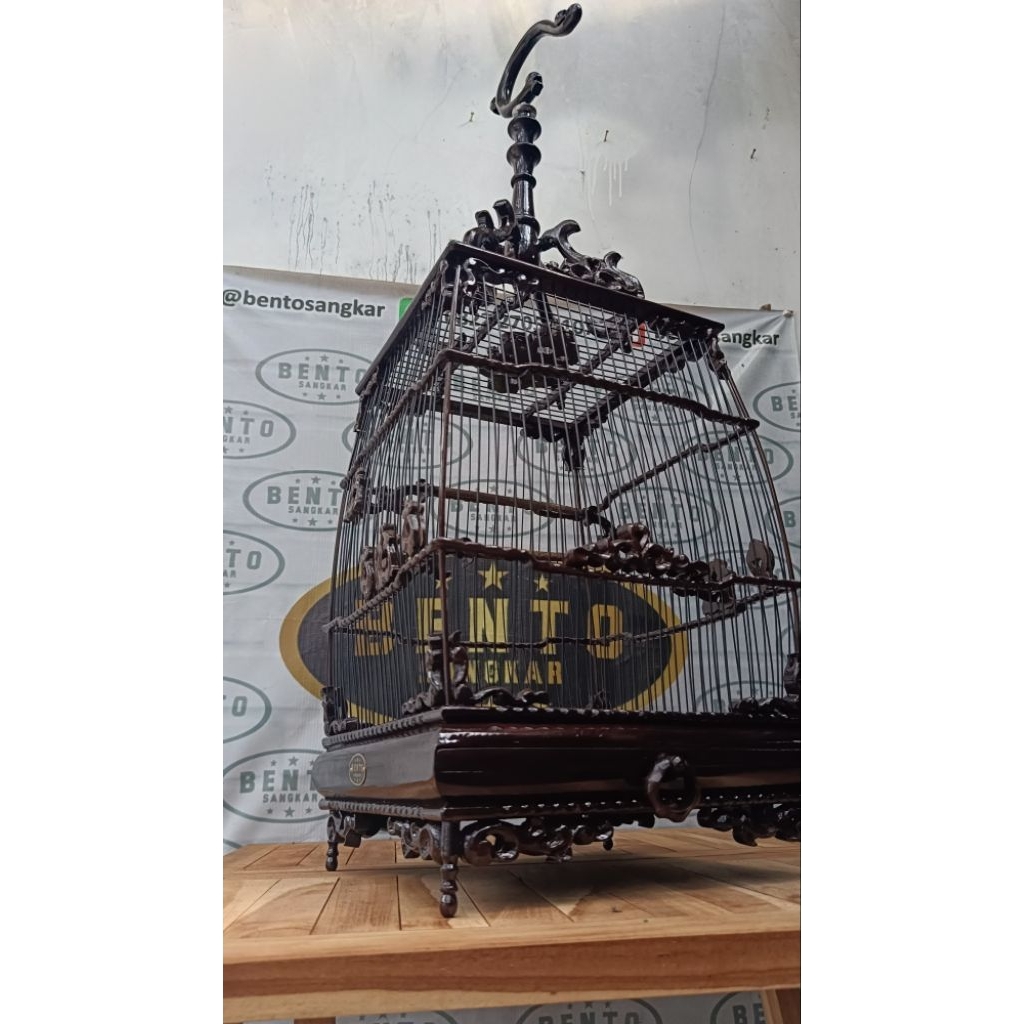 sangkar jati model cungkok ukir