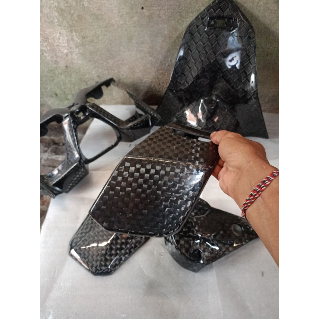 cover laci nmax new carbon