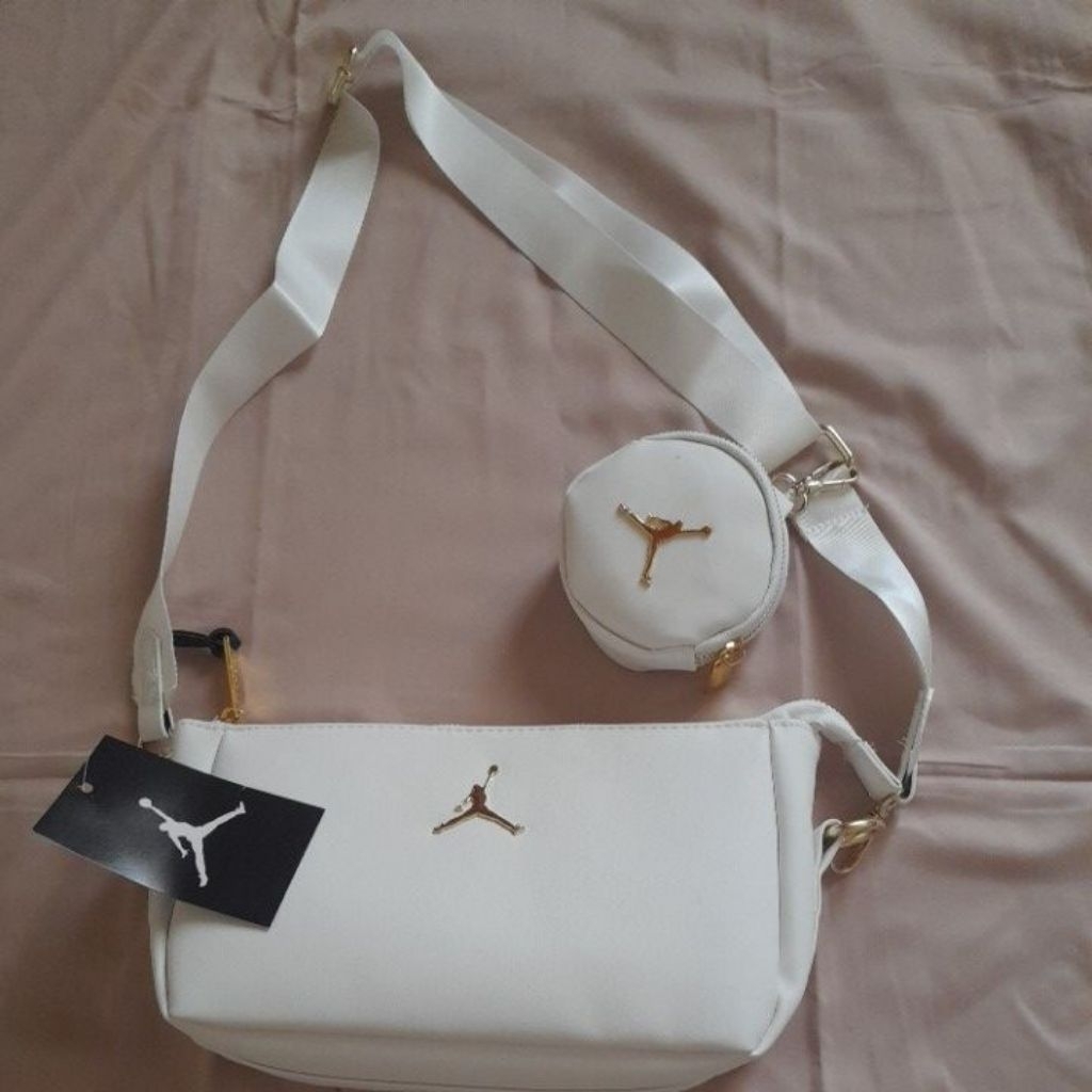 Baru Sling bag jordan putih