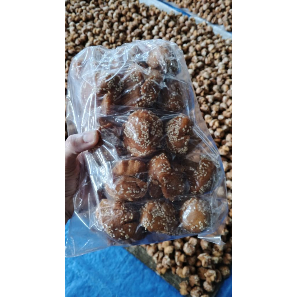 Roti Ketawa Siantar Jumbo (30 biji)berwijen