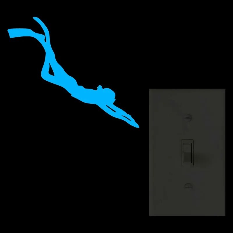 Stiker Renang Glow in the Dark Stiker Menyelam Kamar Anak Toko Dinding Switch Dekorasi Pintu Kulkas 