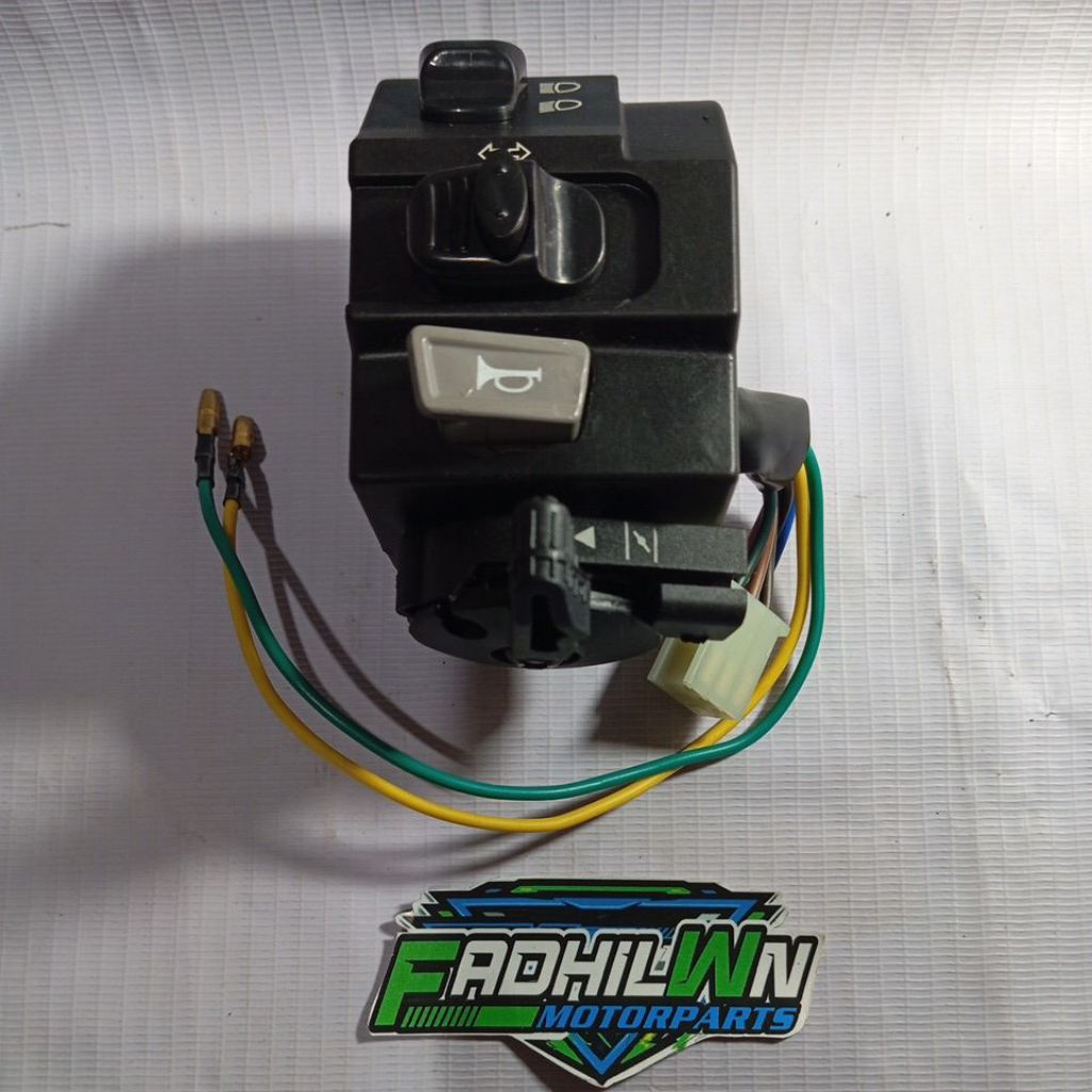 Holder Kiri Yamaha Vega R New/ Saklar lampu kiri Yamaha Vega r new
