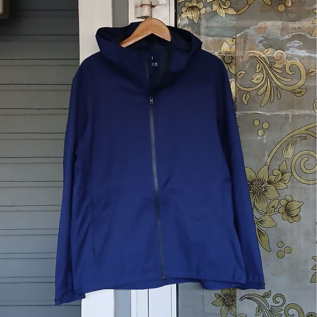 Jacket Uniqlo Blockteck Navy