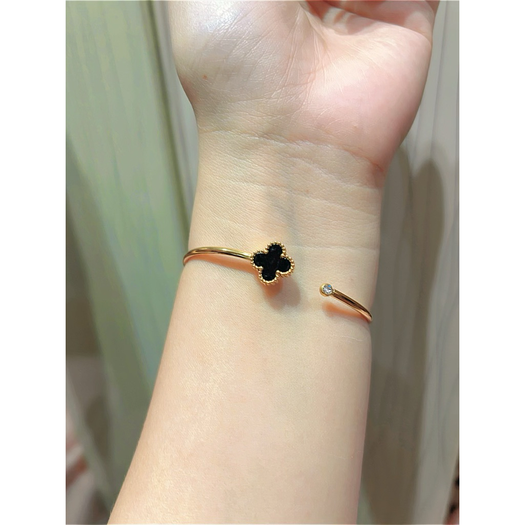 gelang bangle bunga hitam