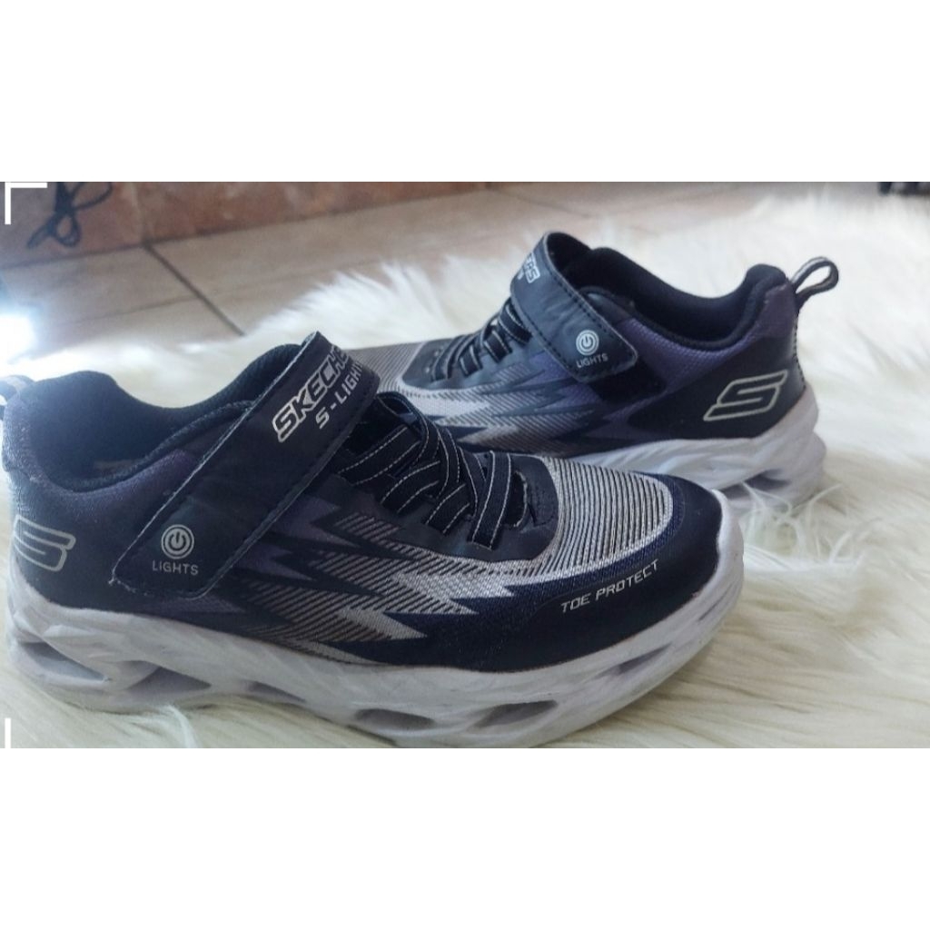 Skechers S-Light